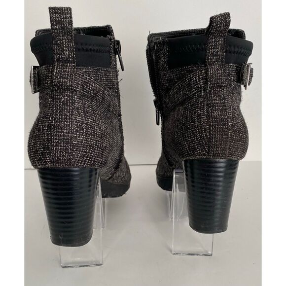 Kellie and Kathie Women’s Black and White Size 7.5 Ankle Boots Pre Owned - Picture 3 of 6